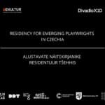 Mustal taustal on valges kirjas "RESIDENCY FOR EMERGING PLAYWRIGHTS IN CZECHIA / ALUSTAVATE NÄITEKIRJANIKE RESIDENTUUR TŠEHHIS". Kujunduse allservas on seitse erinevat logo, ülaservas kaks logo.
